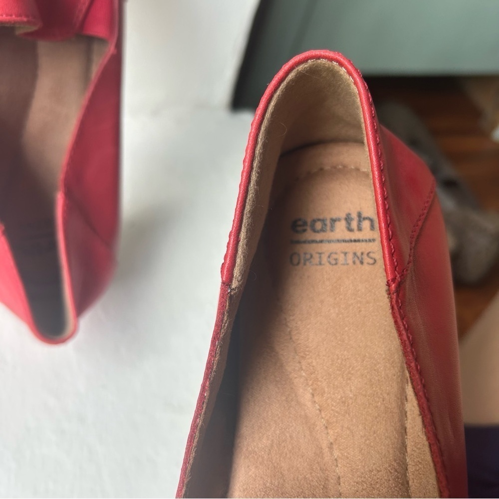 Earth Origins Red Leather Loafer Shoes Women Size 7 NWOT - Picture 3 of 8